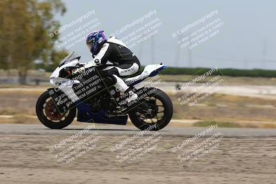 media/May-26-2025-Lets Ride (Mon) [[3bf1de1d65]]/B Group/1220pm (Wheelie Bump)/